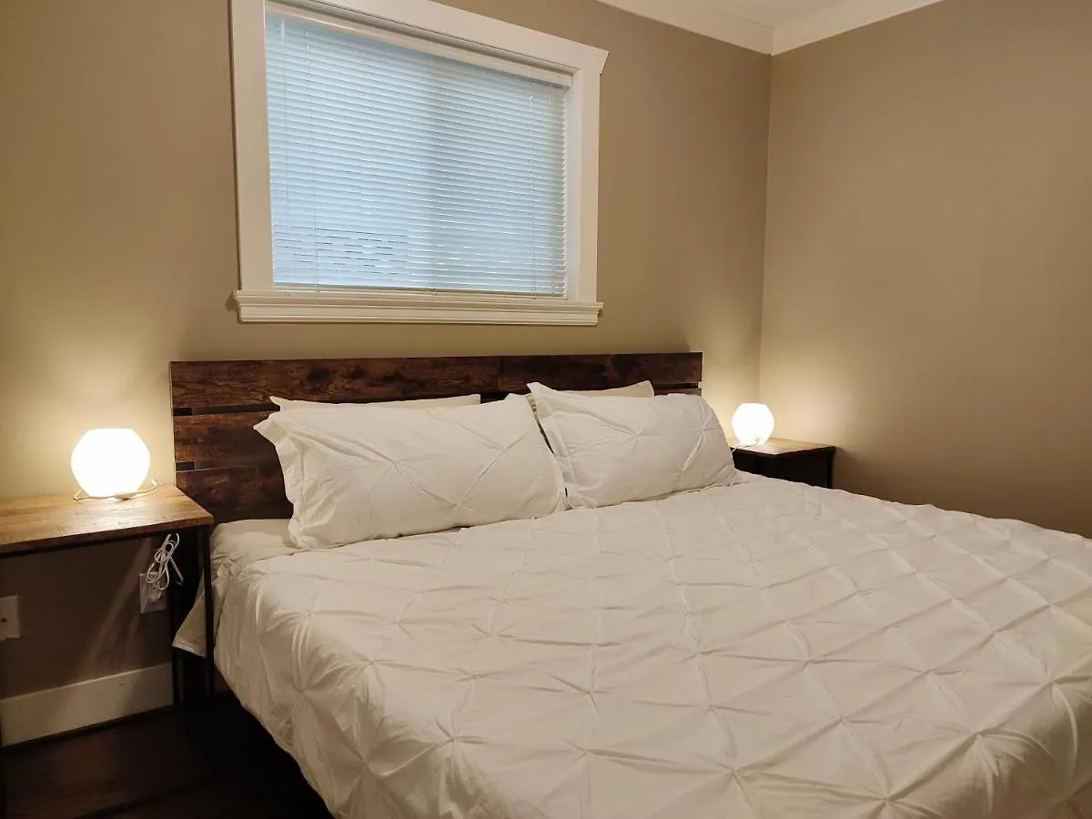 Private Suite W King Bed, Ground Level, Naturally Bright Vancouver
