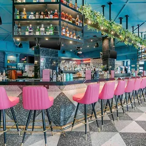 Hotel Belmont Mgallery, Vancouver