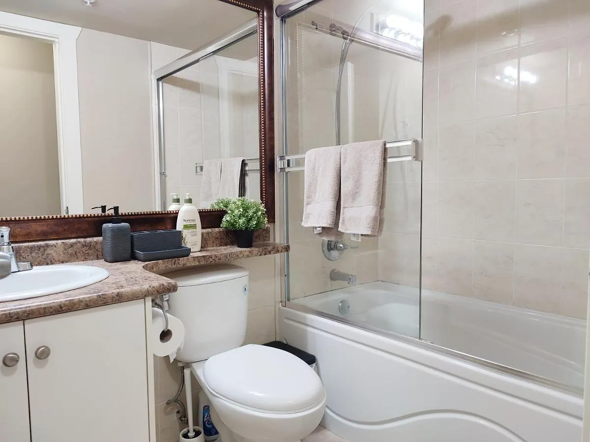 Private Suite W King Bed, Ground Level, Naturally Bright Vancouver